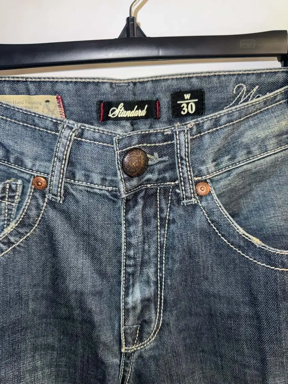 Marc Ecko Standard Fit Embroidered Wing Jeans Size 30